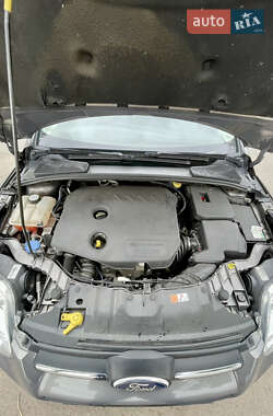 Универсал Ford Focus 2014 в 