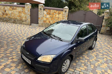 Хэтчбек Ford Focus 2006 в 