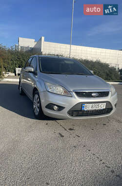 Седан Ford Focus 2010 в Полтаве