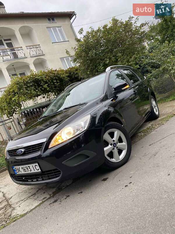 Універсал Ford Focus 2010 в Трускавці