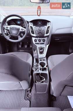 Универсал Ford Focus 2013 в 