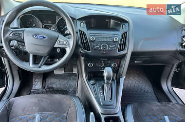 Хетчбек Ford Focus 2017 в 