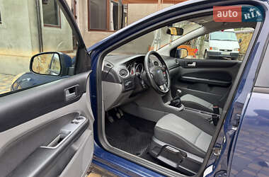 Универсал Ford Focus 2010 в 