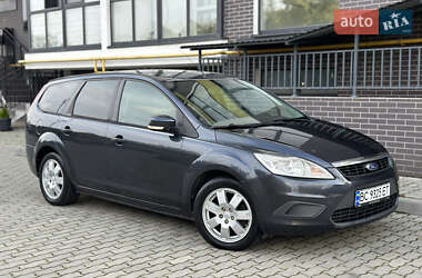 Универсал Ford Focus 2010 в 