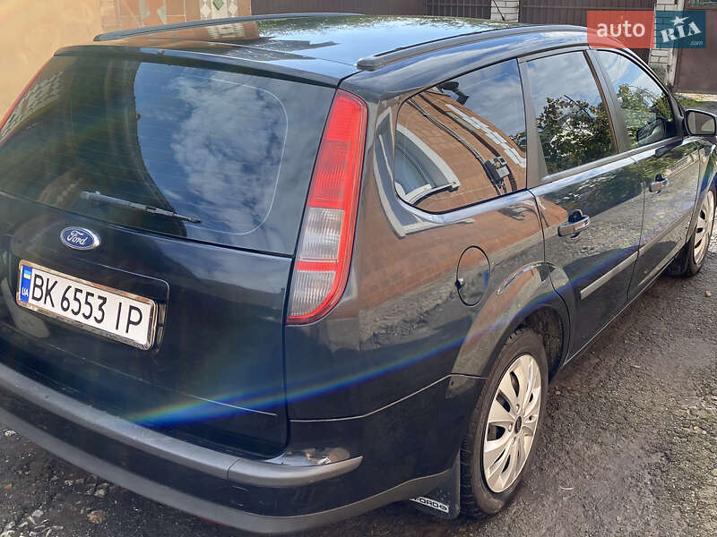 Универсал Ford Focus 2007 в Полонном