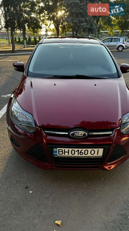 Хэтчбек Ford Focus 2013 в Беляевке