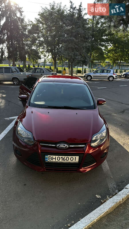 Хэтчбек Ford Focus 2013 в Беляевке