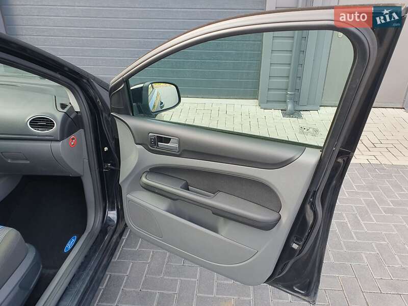 Универсал Ford Focus 2007 в Кропивницком фото 20 Универсал Ford Focus 2007 в Кропивницком