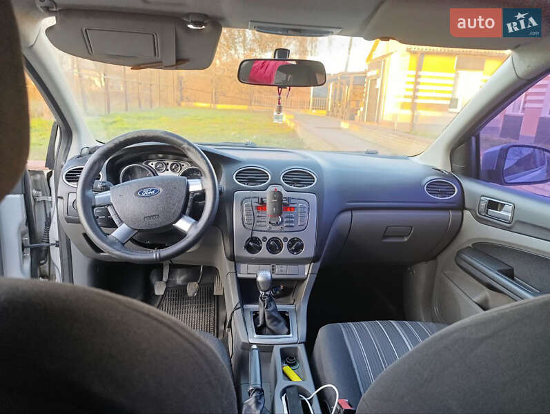 Хэтчбек Ford Focus 2008 в Сквире