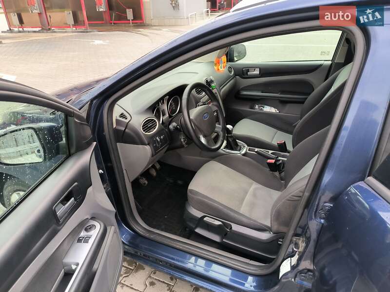 Универсал Ford Focus 2010 в Львове