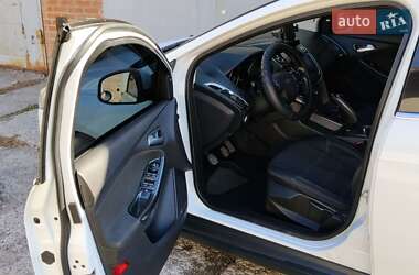 Седан Ford Focus 2012 в 