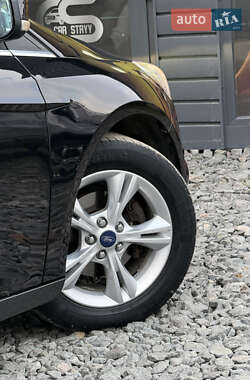 Универсал Ford Focus 2013 в 