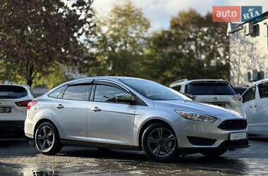 Седан Ford Focus 2017 в 