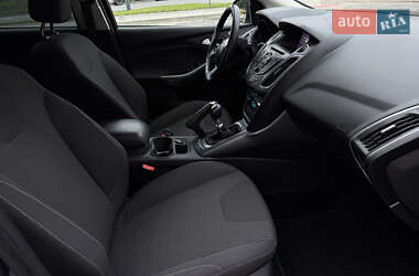 Универсал Ford Focus 2012 в 