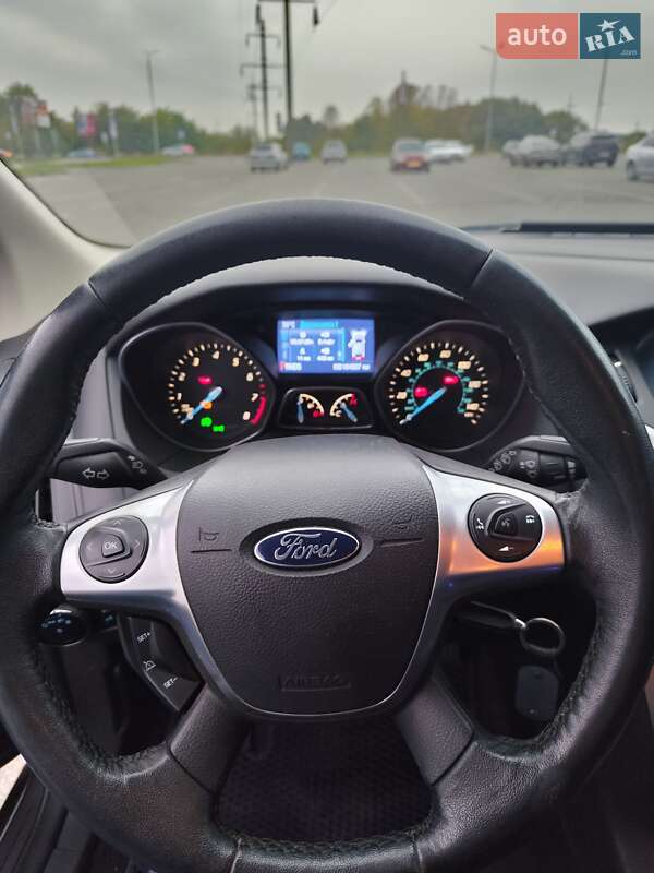 Хэтчбек Ford Focus 2013 в Ирпене