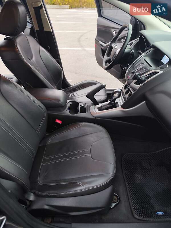 Хэтчбек Ford Focus 2013 в Ирпене