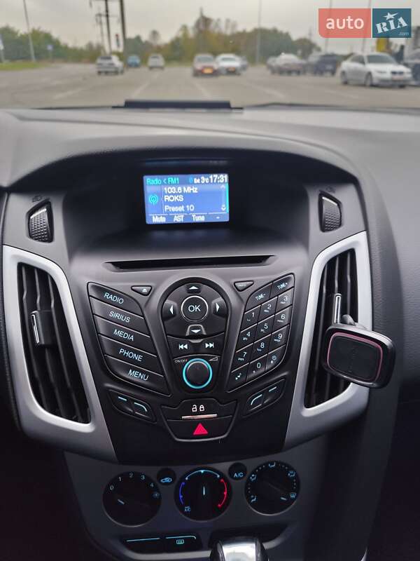 Хэтчбек Ford Focus 2013 в Ирпене