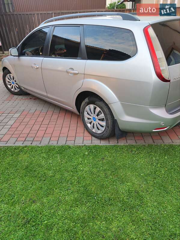 Универсал Ford Focus 2010 в Самборе