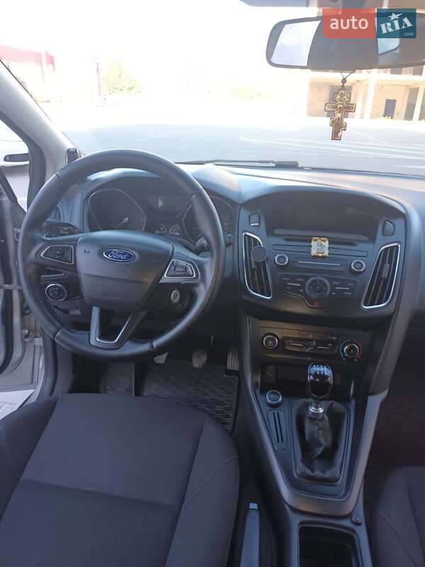 Универсал Ford Focus 2015 в Тернополе фото 11 Универсал Ford Focus 2015 в Тернополе
