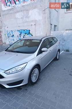 Универсал Ford Focus 2015 в 