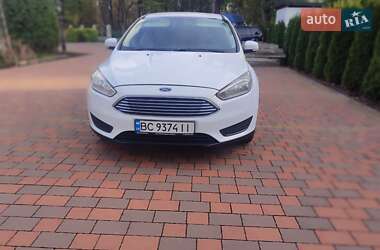 Хэтчбек Ford Focus 2015 в Жовкве
