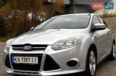Седан Ford Focus 2012 в 