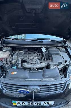 Хетчбек Ford Focus 2010 в 