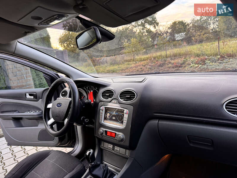 Универсал Ford Focus 2008 в Калуше