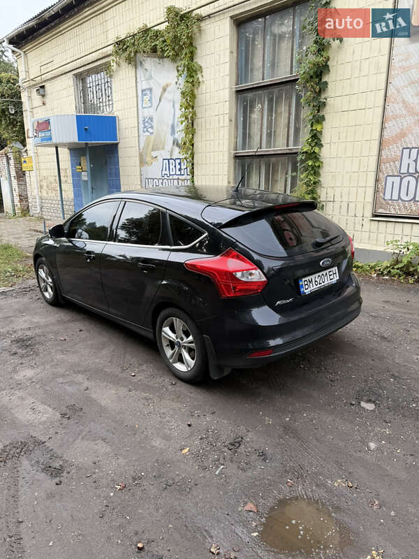 Хетчбек Ford Focus 2012 в Сумах