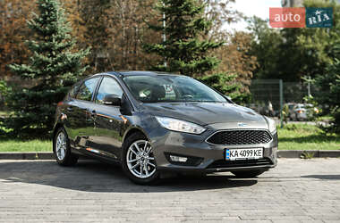 Хетчбек Ford Focus 2015 в Львові