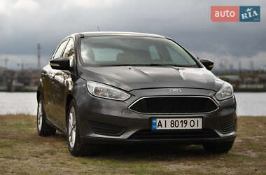 Хэтчбек Ford Focus 2016 в 