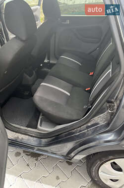 Универсал Ford Focus 2010 в 