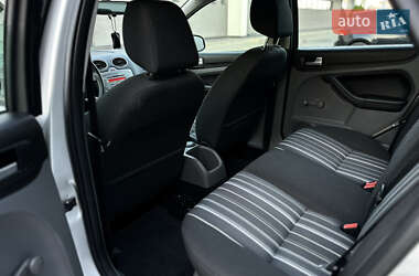 Седан Ford Focus 2009 в 
