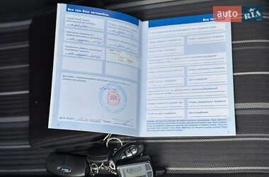 Седан Ford Focus 2009 в 