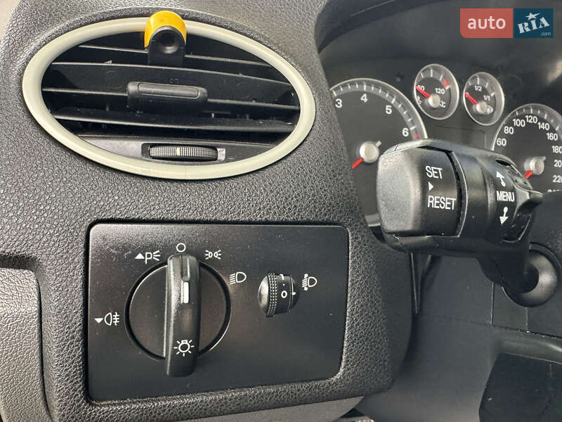 Универсал Ford Focus 2005 в Сокирянах