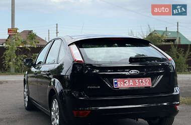 Хэтчбек Ford Focus 2009 в 