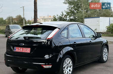 Хэтчбек Ford Focus 2009 в 