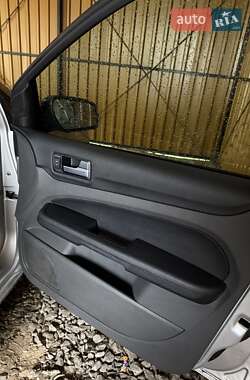 Универсал Ford Focus 2005 в 