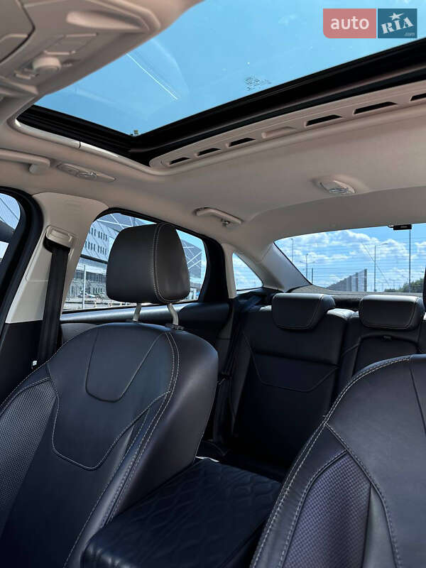 Седан Ford Focus 2015 в Львове