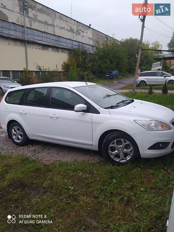 Ford Focus 2010