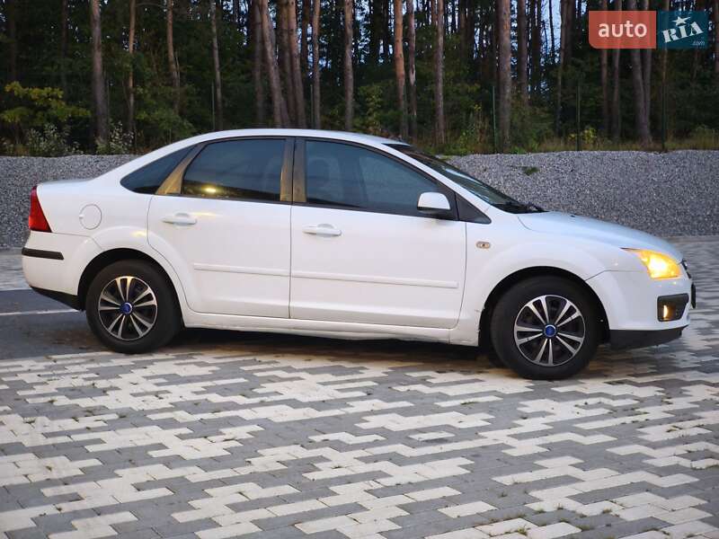 Седан Ford Focus 2007 в Львове