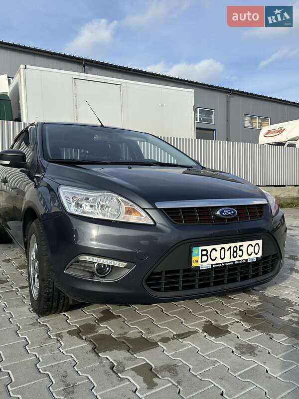 Ford Focus 2011