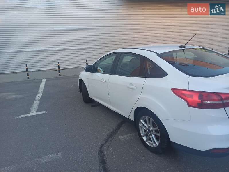 Седан Ford Focus 2015 в Харькове фото 4 Седан Ford Focus 2015 в Харькове