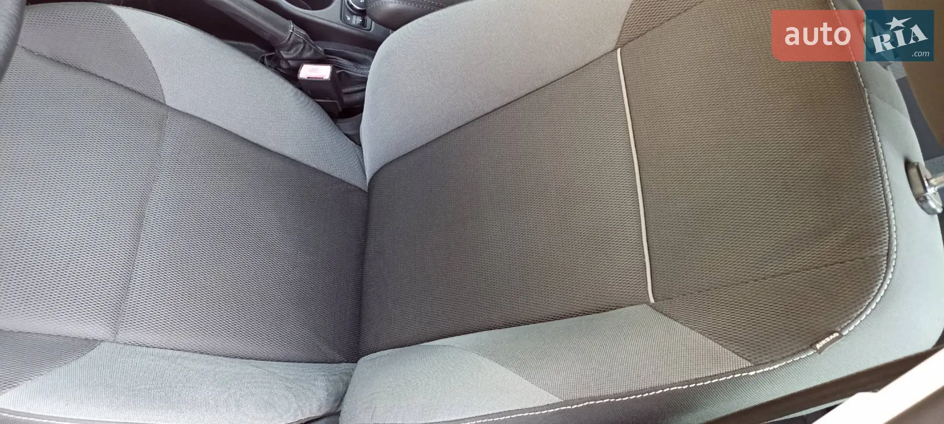 2011 Ford Focus - мініатюра 39