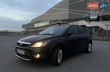 Хэтчбек Ford Focus 2008 в 