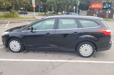 Универсал Ford Focus 2012 в 