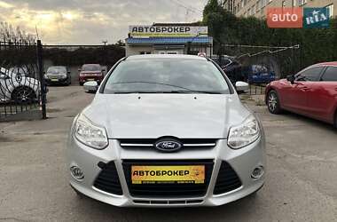 Универсал Ford Focus 2014 в 