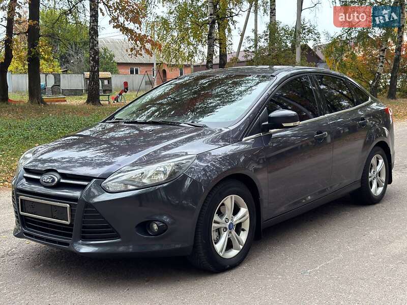 Седан Ford Focus 2013 в Охтирці