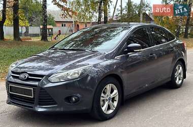 Седан Ford Focus 2013 в 