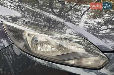 Седан Ford Focus 2013 в 